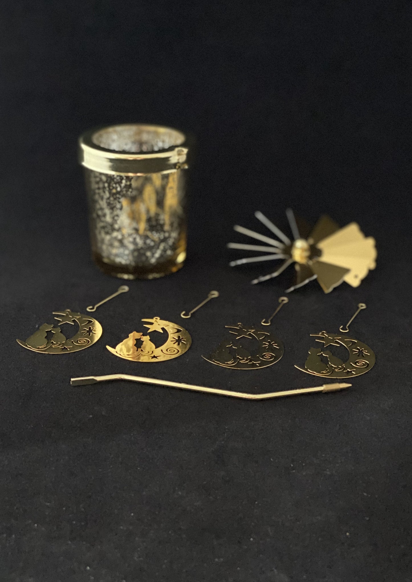 Candle Carousel - The Friendly Cats