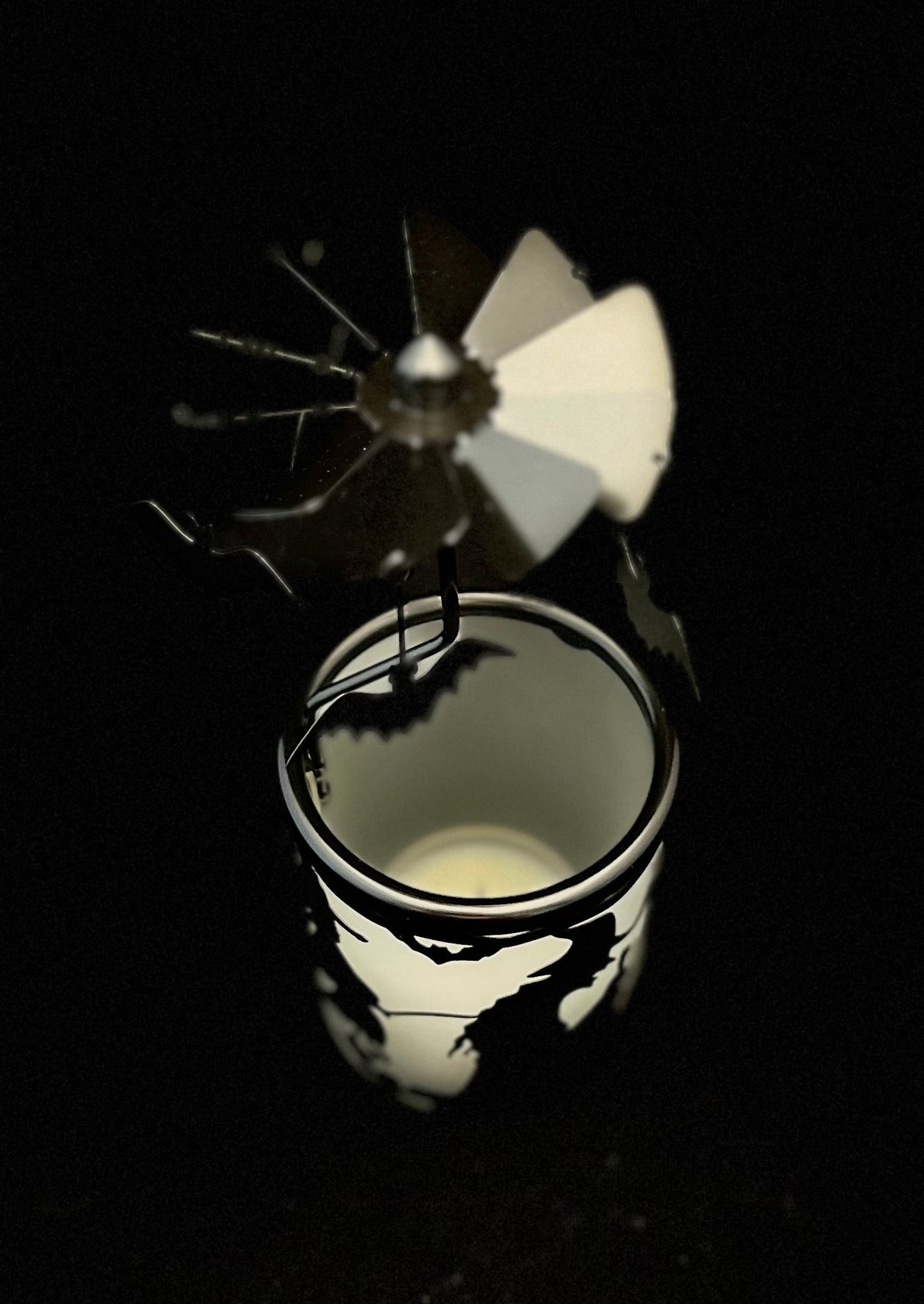 Candle Carousel - The Spooky Bats