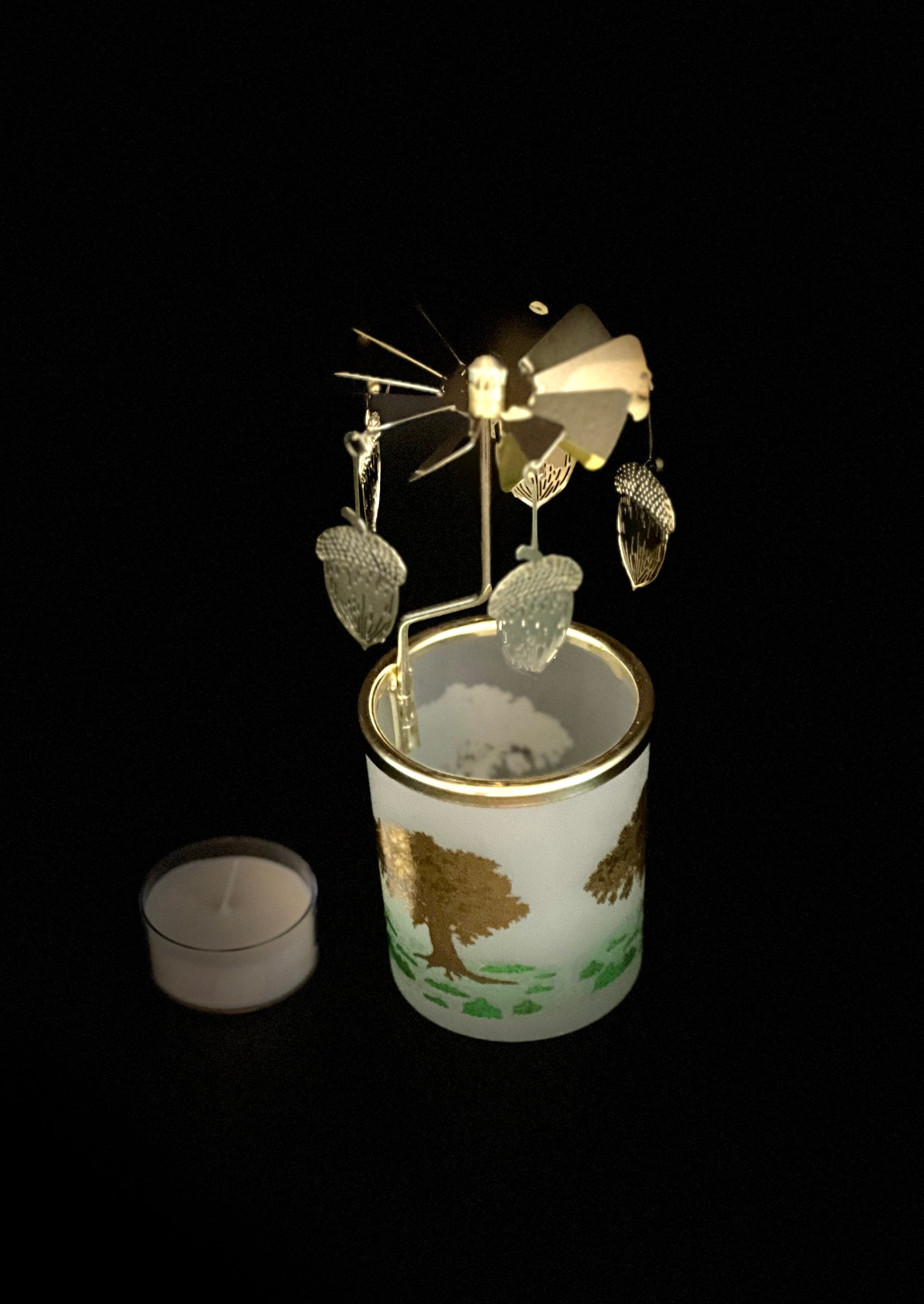 Candle Carousel - The Mighty Oak