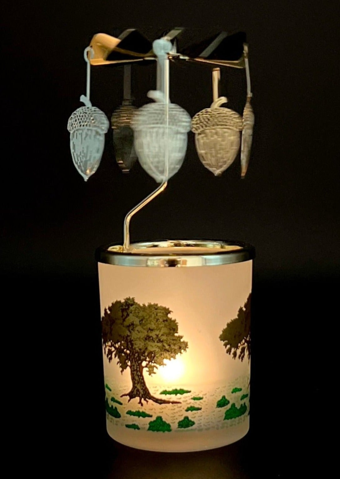 Candle Carousel - The Mighty Oak