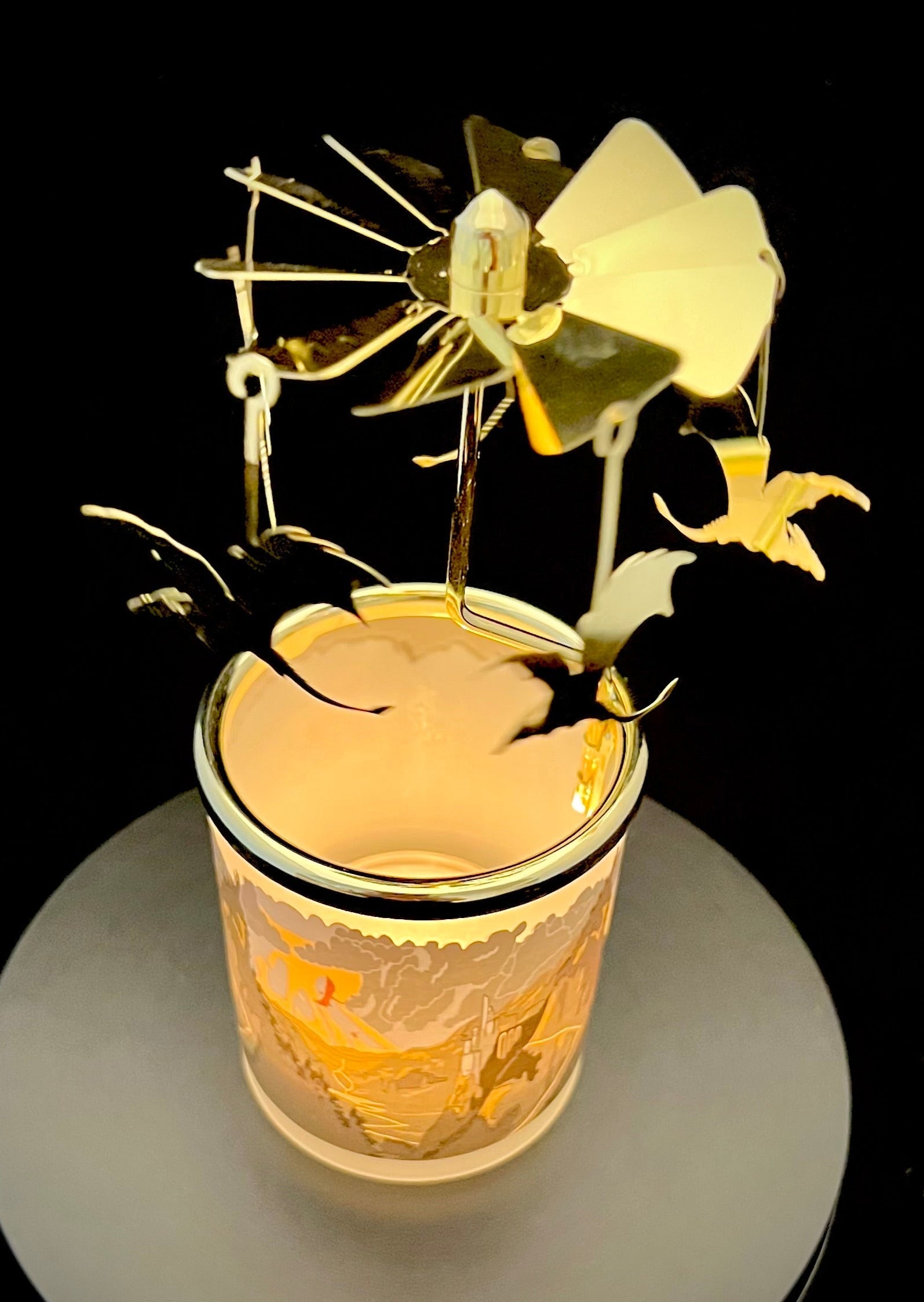Candle Carousel - The Golden Dragon