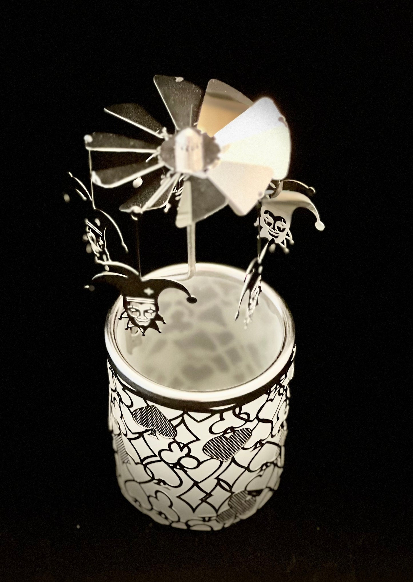 Candle Carousel - The Pixilated Joker