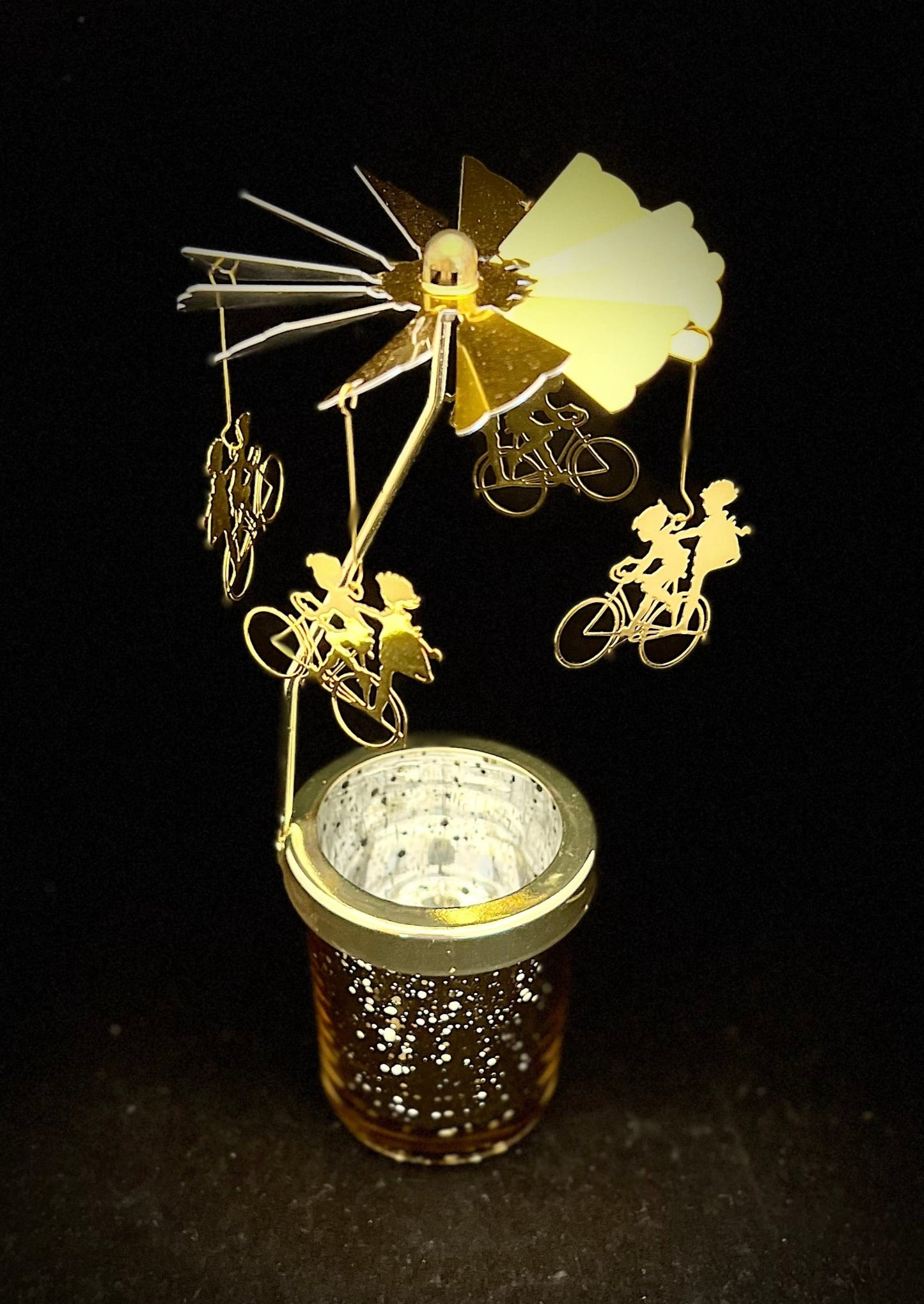 Candle Carousel - The Kids on a Bike