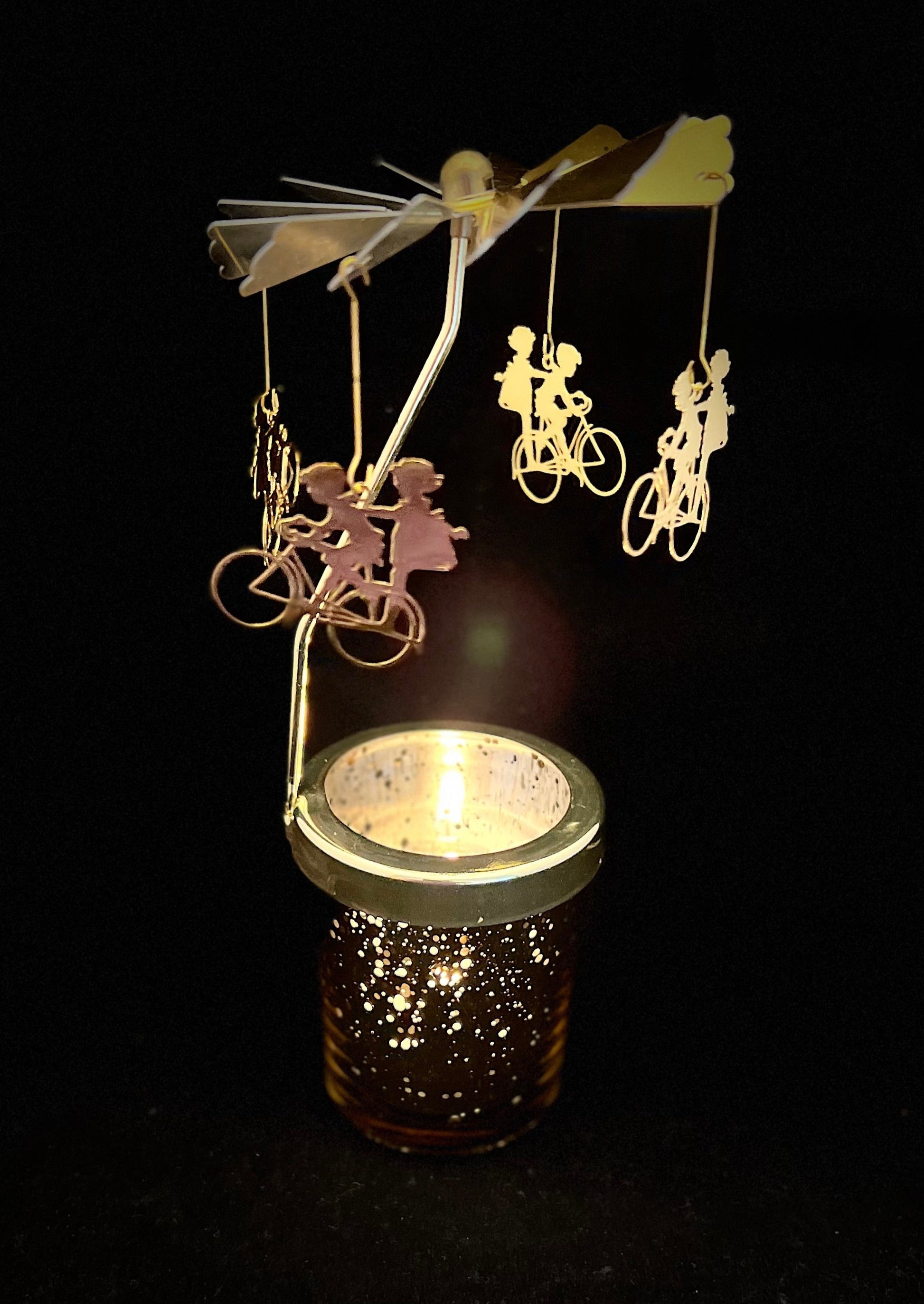 Candle Carousel - The Kids on a Bike