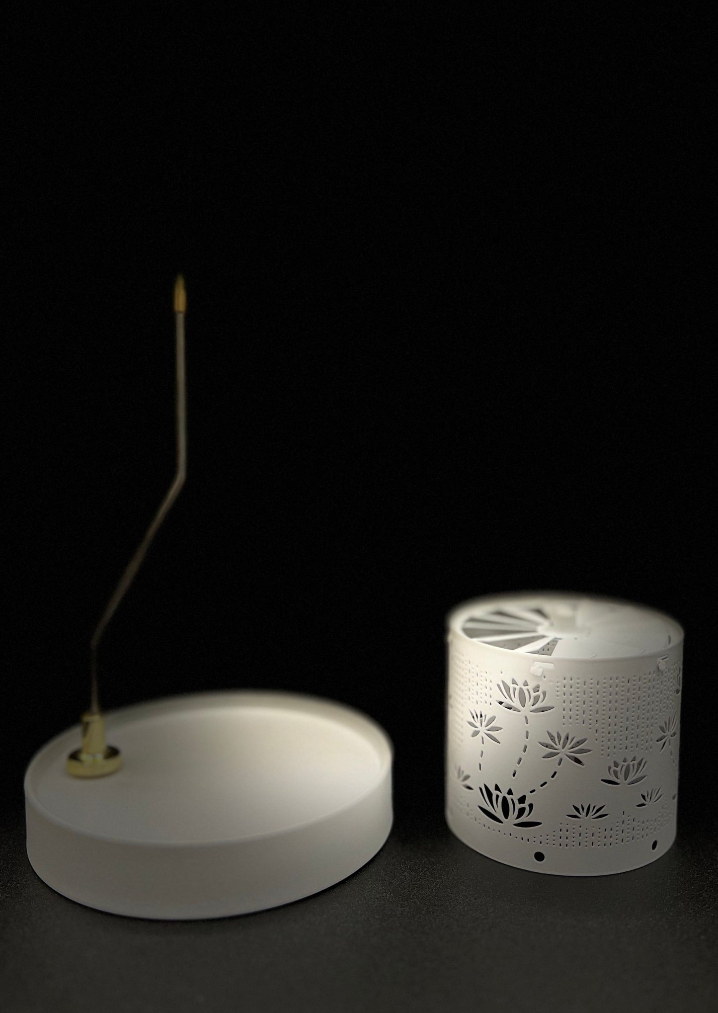 Candle Carousel - The White Lotus