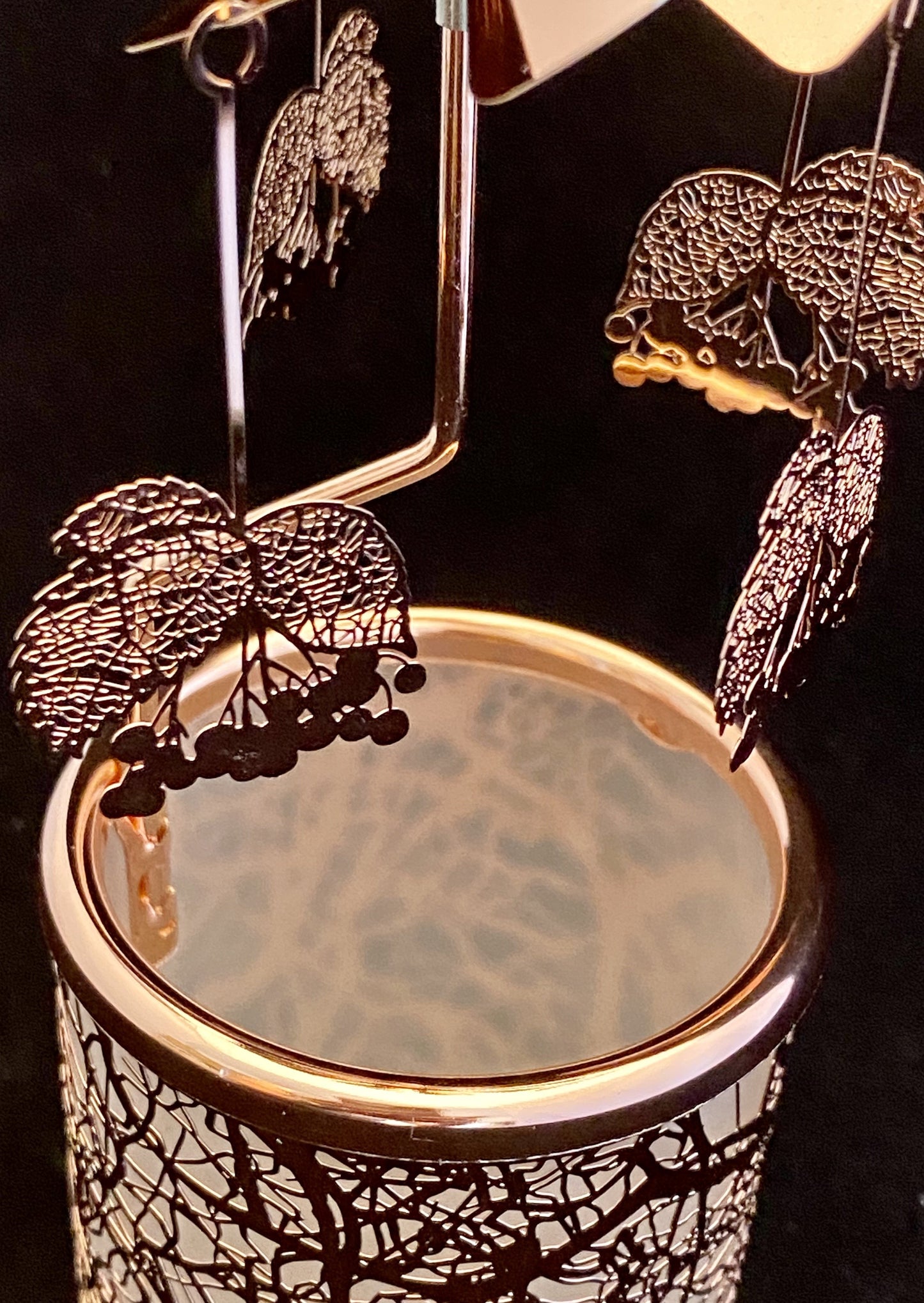 Candle Carousel - The Whimsical Vines