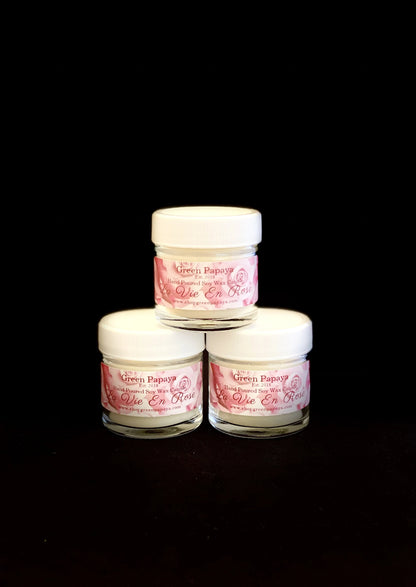 La Vie en Rose Candle