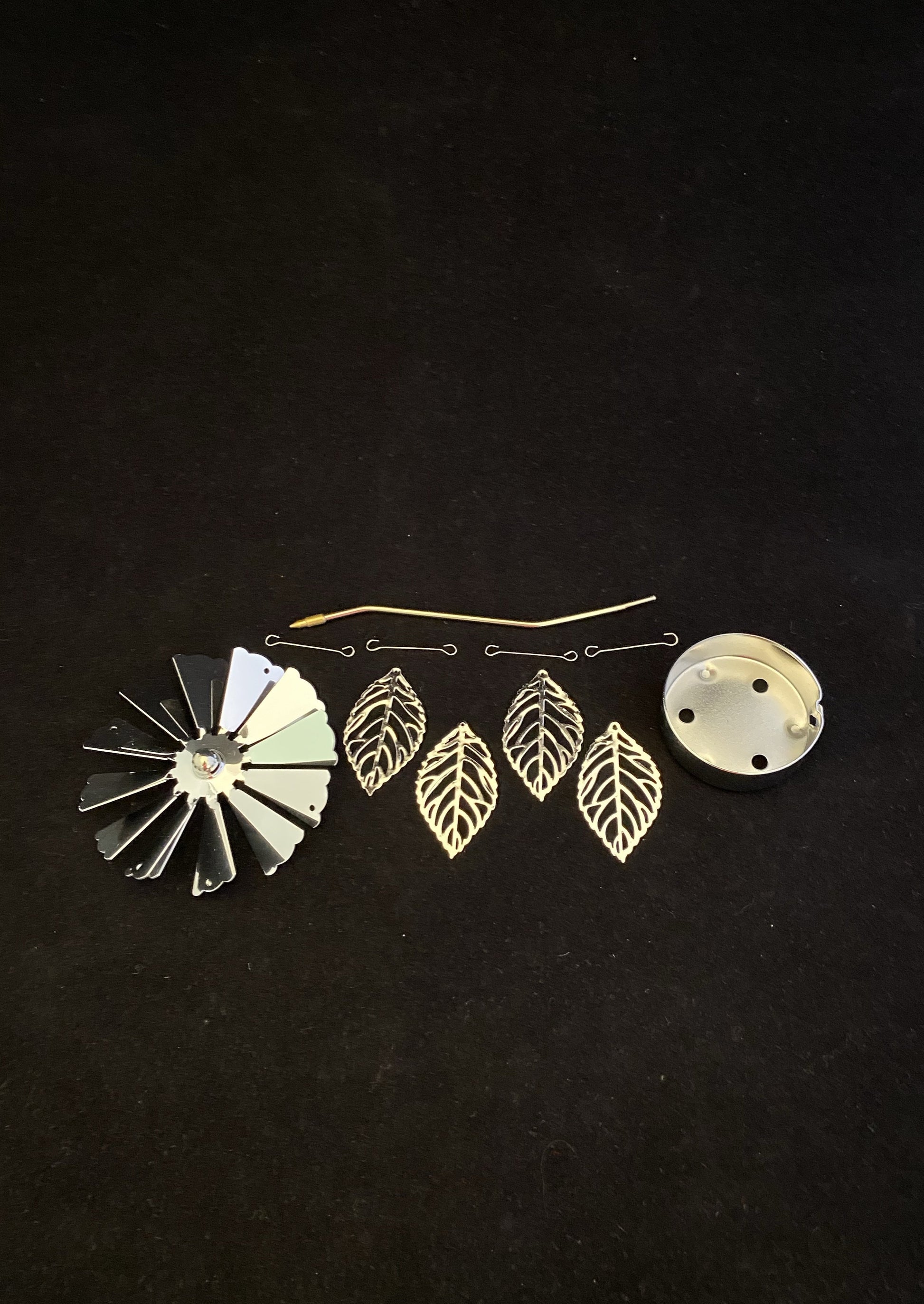 Candle Carousel - The Dancing Leaves